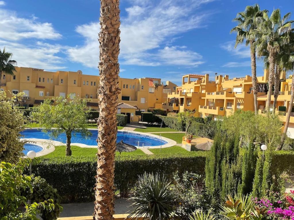 A Stunning 2 Bedroom Apartment 5 Min Walk To The Beautiful Beaches Of Vera Playa Playas de Vera Exteriör bild