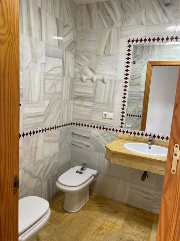 A Stunning 2 Bedroom Apartment 5 Min Walk To The Beautiful Beaches Of Vera Playa Playas de Vera Exteriör bild