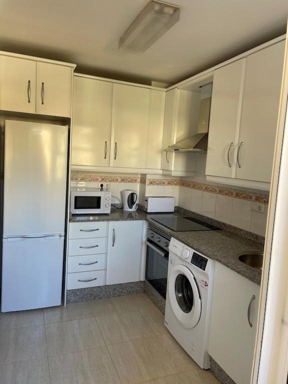 A Stunning 2 Bedroom Apartment 5 Min Walk To The Beautiful Beaches Of Vera Playa Playas de Vera Exteriör bild